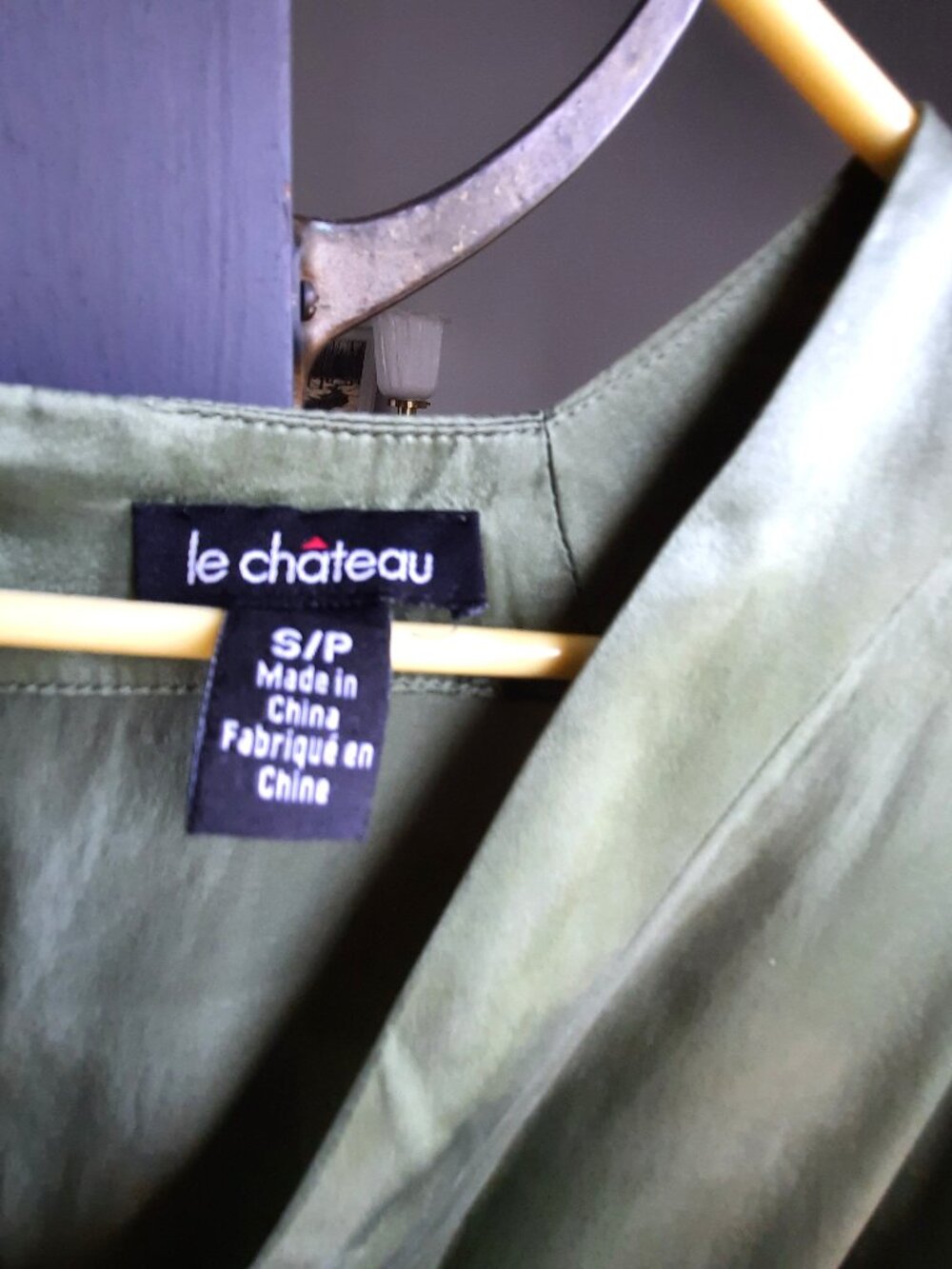 Vintage Le Chateau satin dress. - Picture 7 of 7
